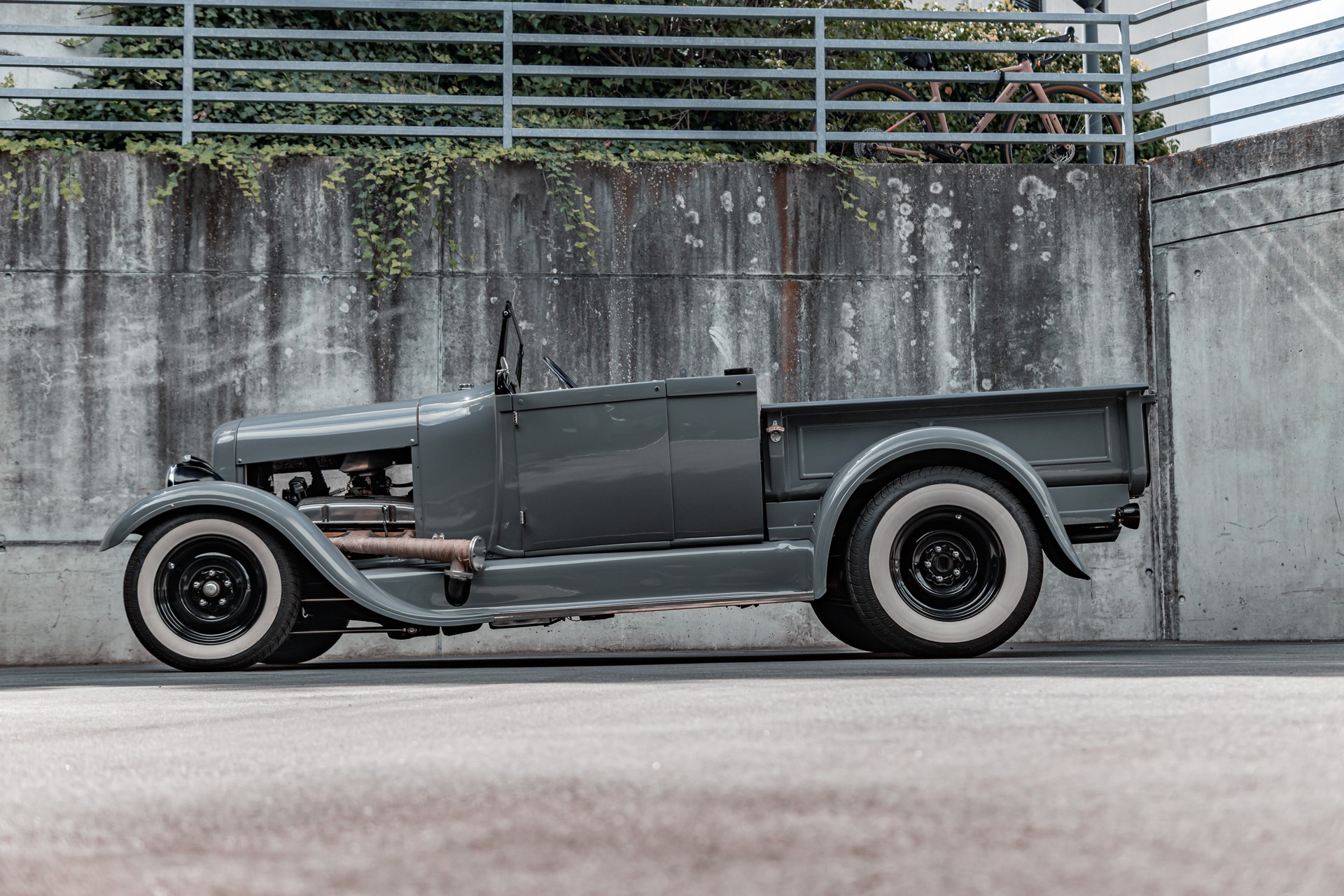 FORD Hot Rod Pick Up V8