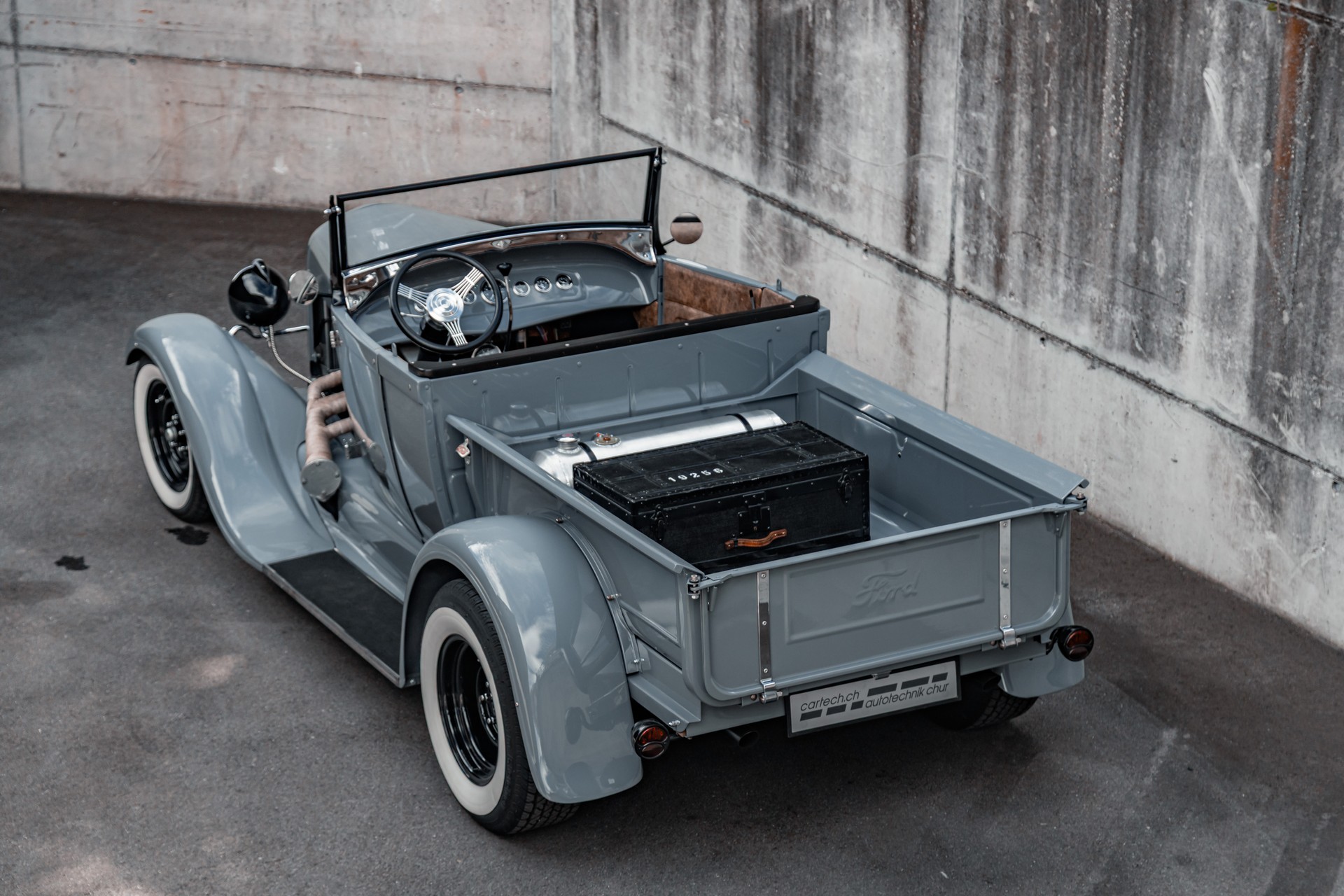 FORD Hot Rod Pick Up V8-image-4