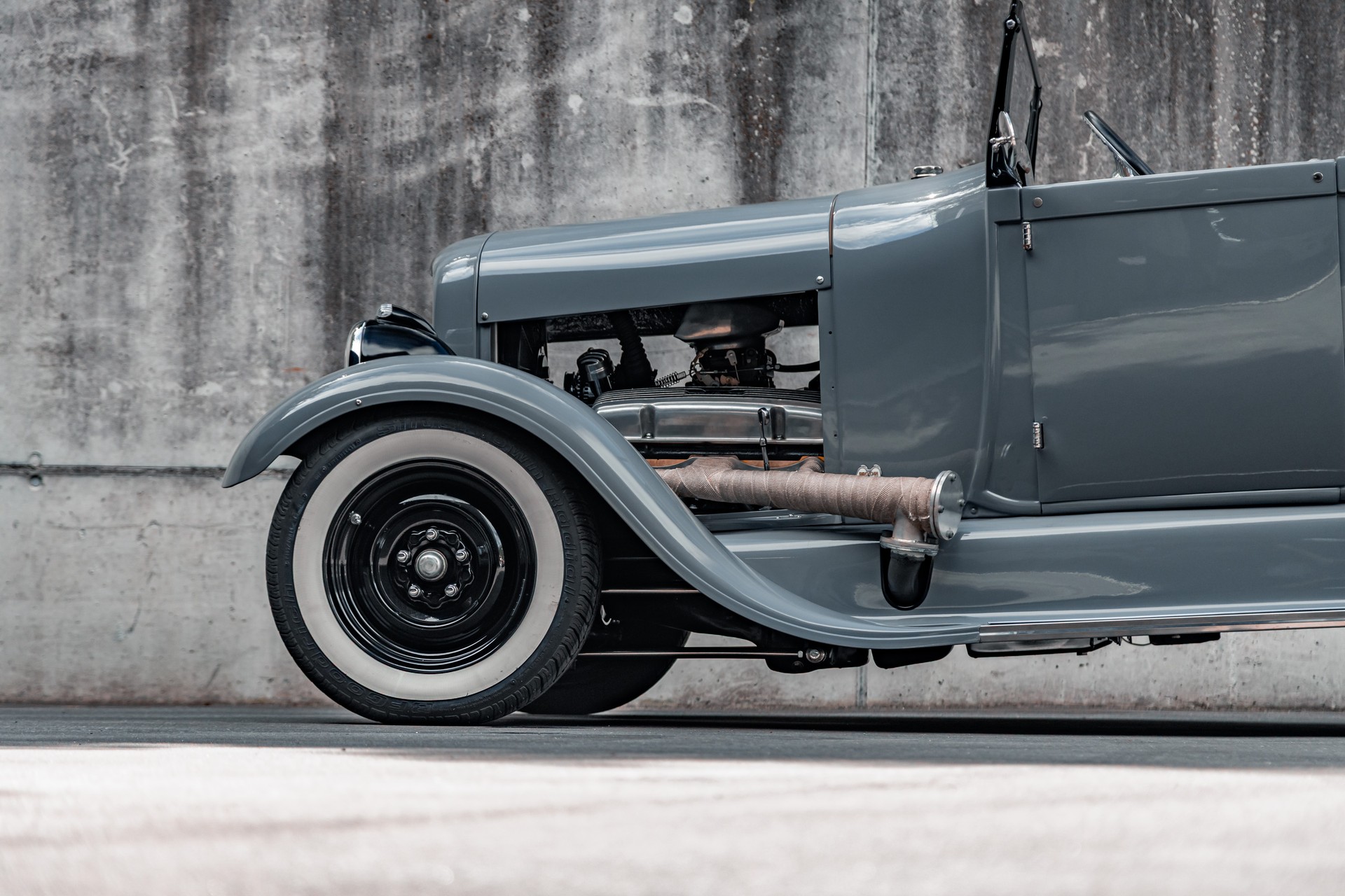 FORD Hot Rod Pick Up V8-showroom-element-1