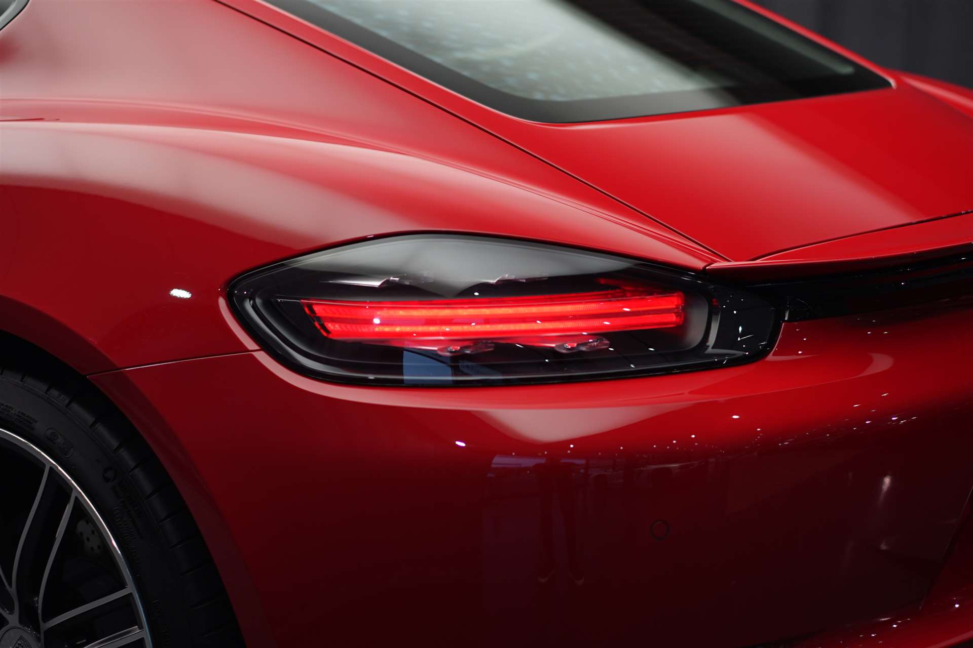 PORSCHE 718 Cayman 2.0 PDK *CH-Fahrzeug* *Indischrot* *Naturleder Espresso*-image-13