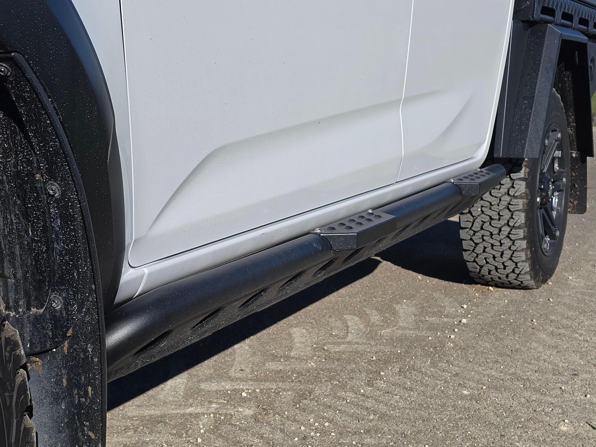 ISUZU D-MAX 1.9 CrewCab N60 Nitro Sport 4x4-image-9