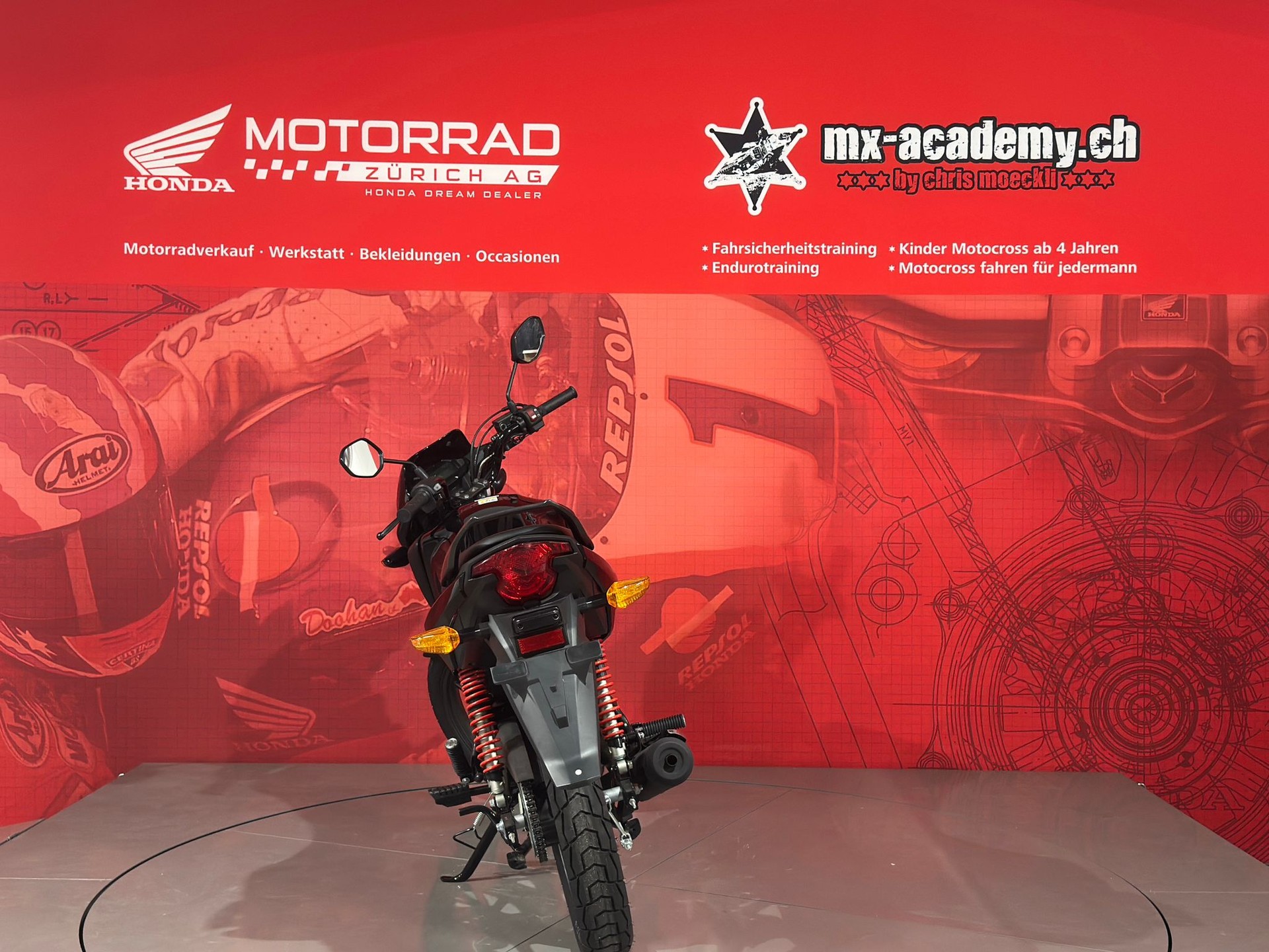 HONDA CBF 125 M **Neufahrzeug**-image-6