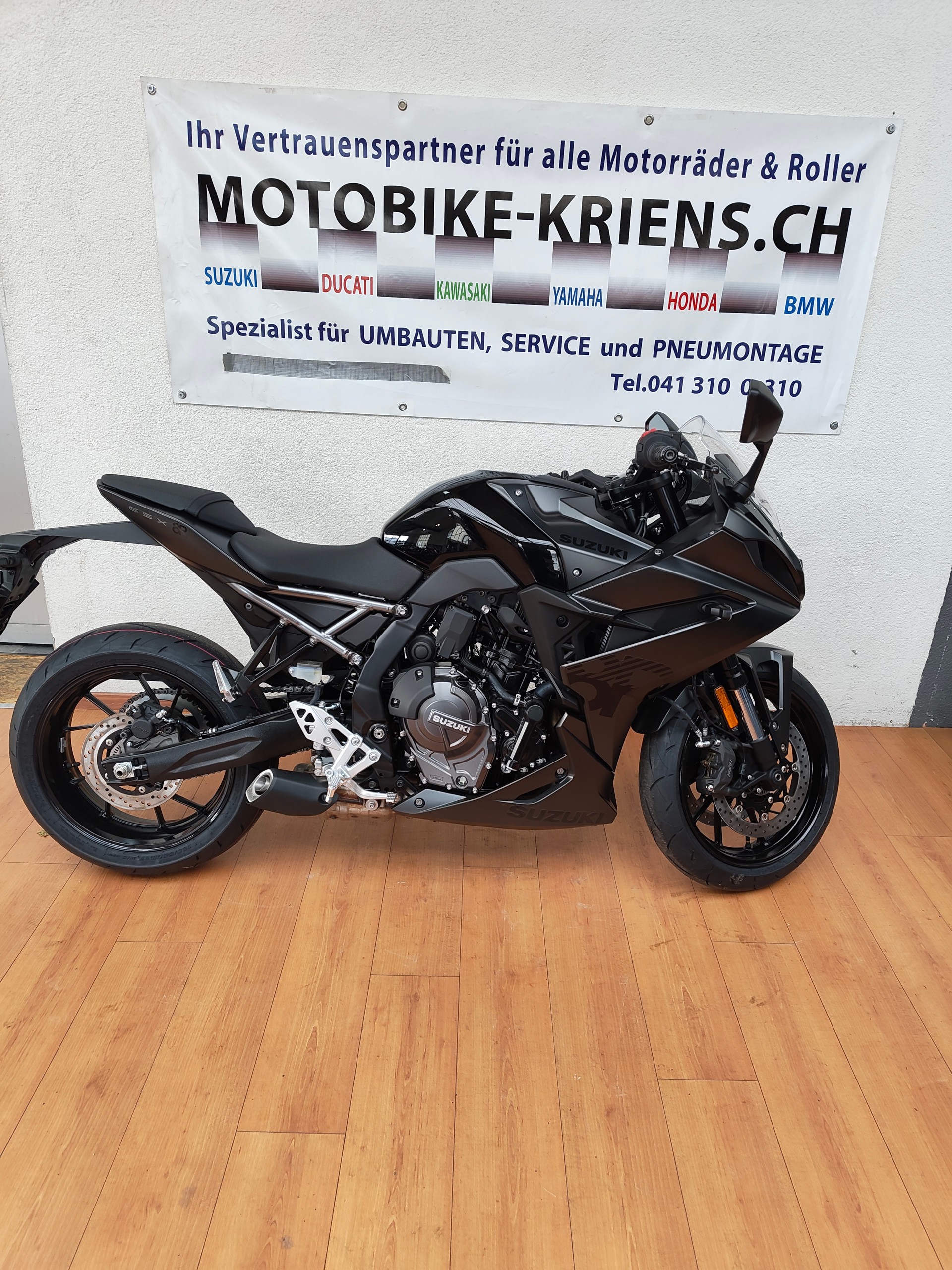 SUZUKI GSX 8 R (35kW)-image-0