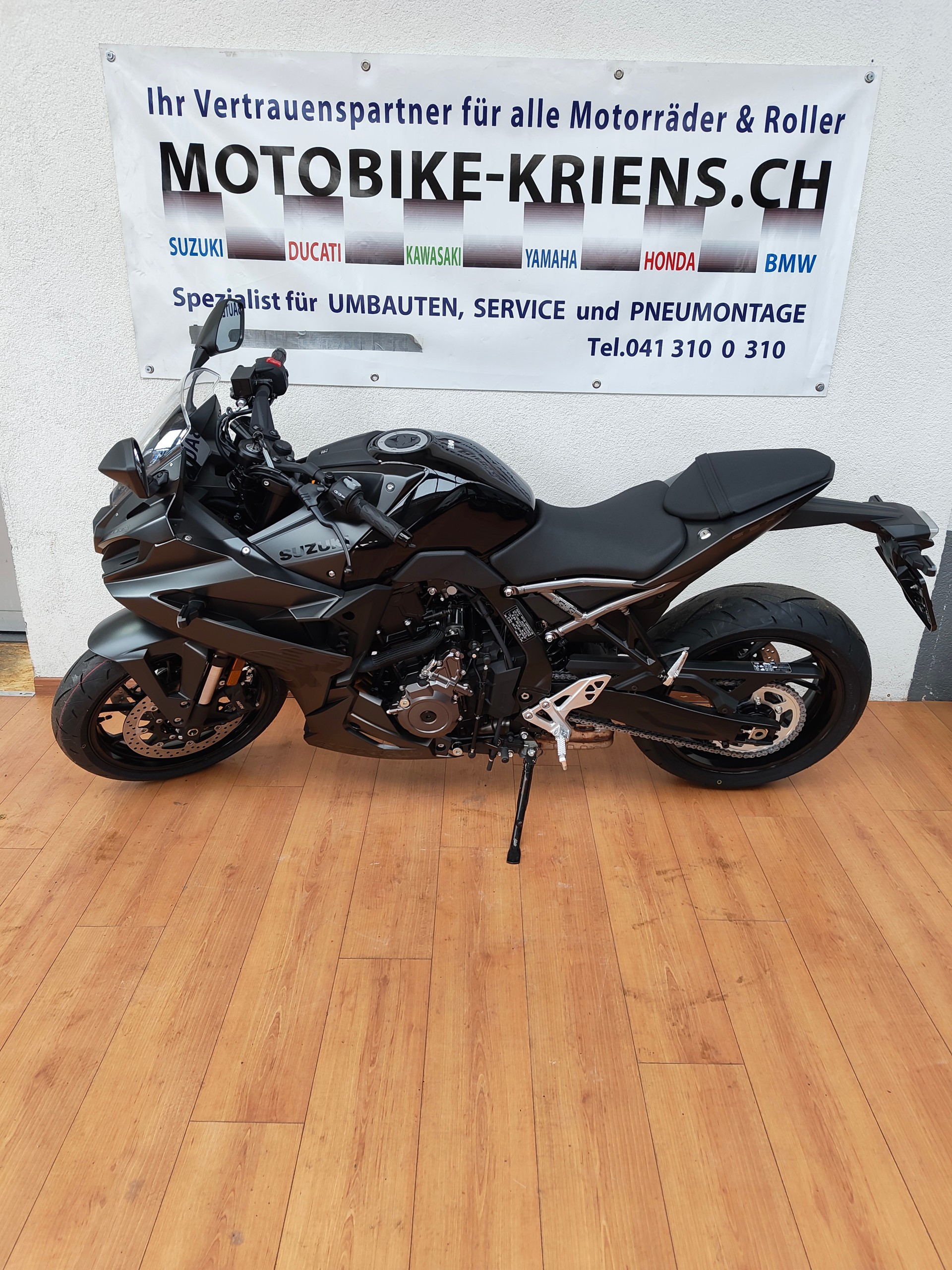SUZUKI GSX 8 R (35kW)-image-2