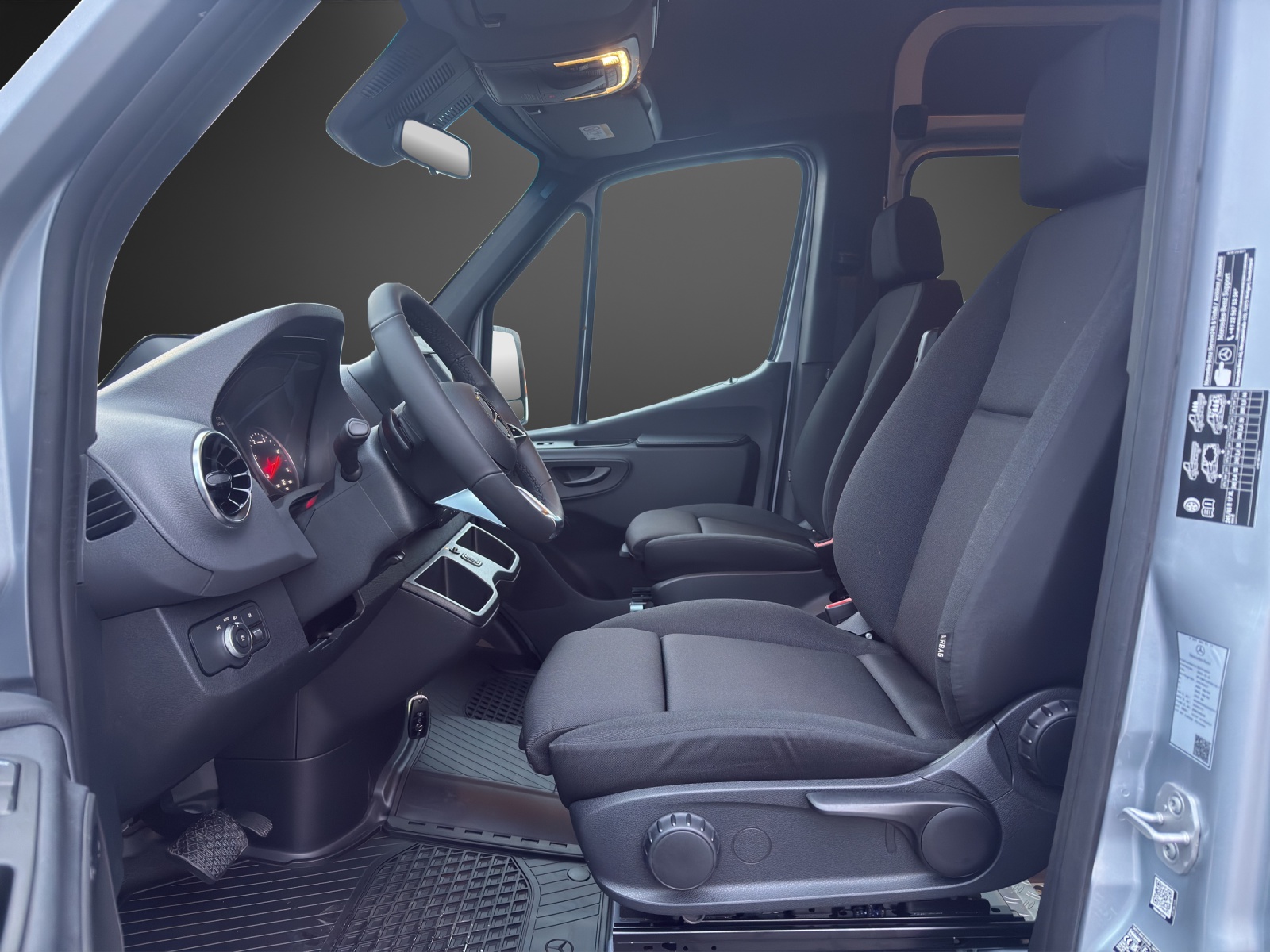 MERCEDES-BENZ Sprinter 319 CDI Standard 9G-TRONIC-image-6