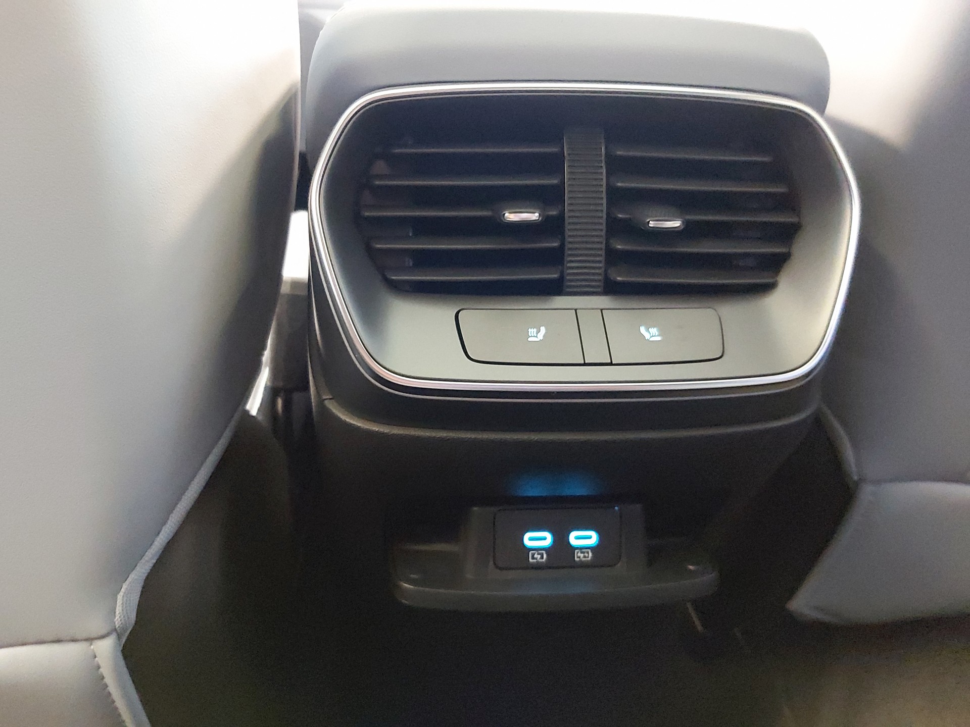 BYD Sealion 7 Excellence AWD-image-17