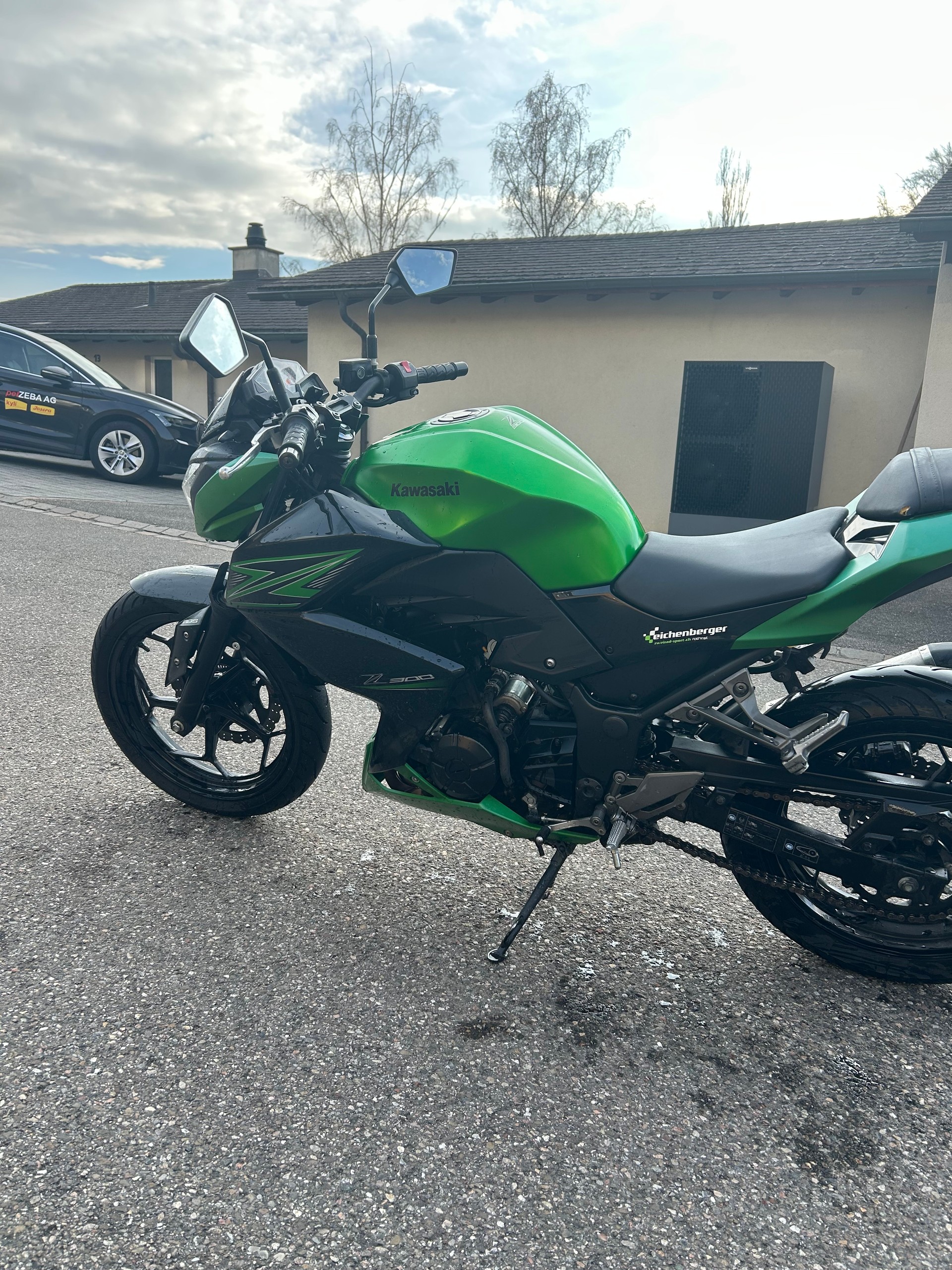 KAWASAKI Z 300-image-7