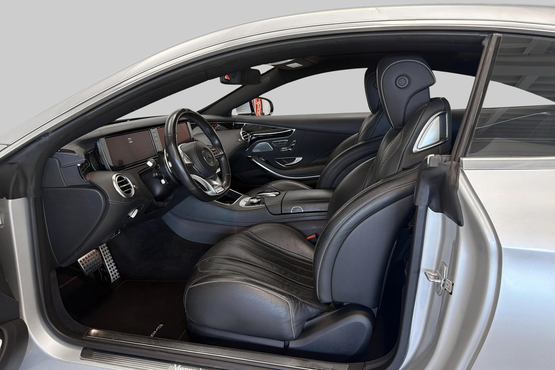 MERCEDES-BENZ S 400 Coupé 4Matic 7G-Tronic-image-6