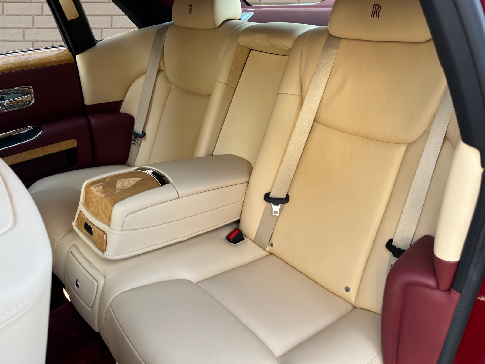 ROLLS-ROYCE Ghost 6.6 V12-image-9