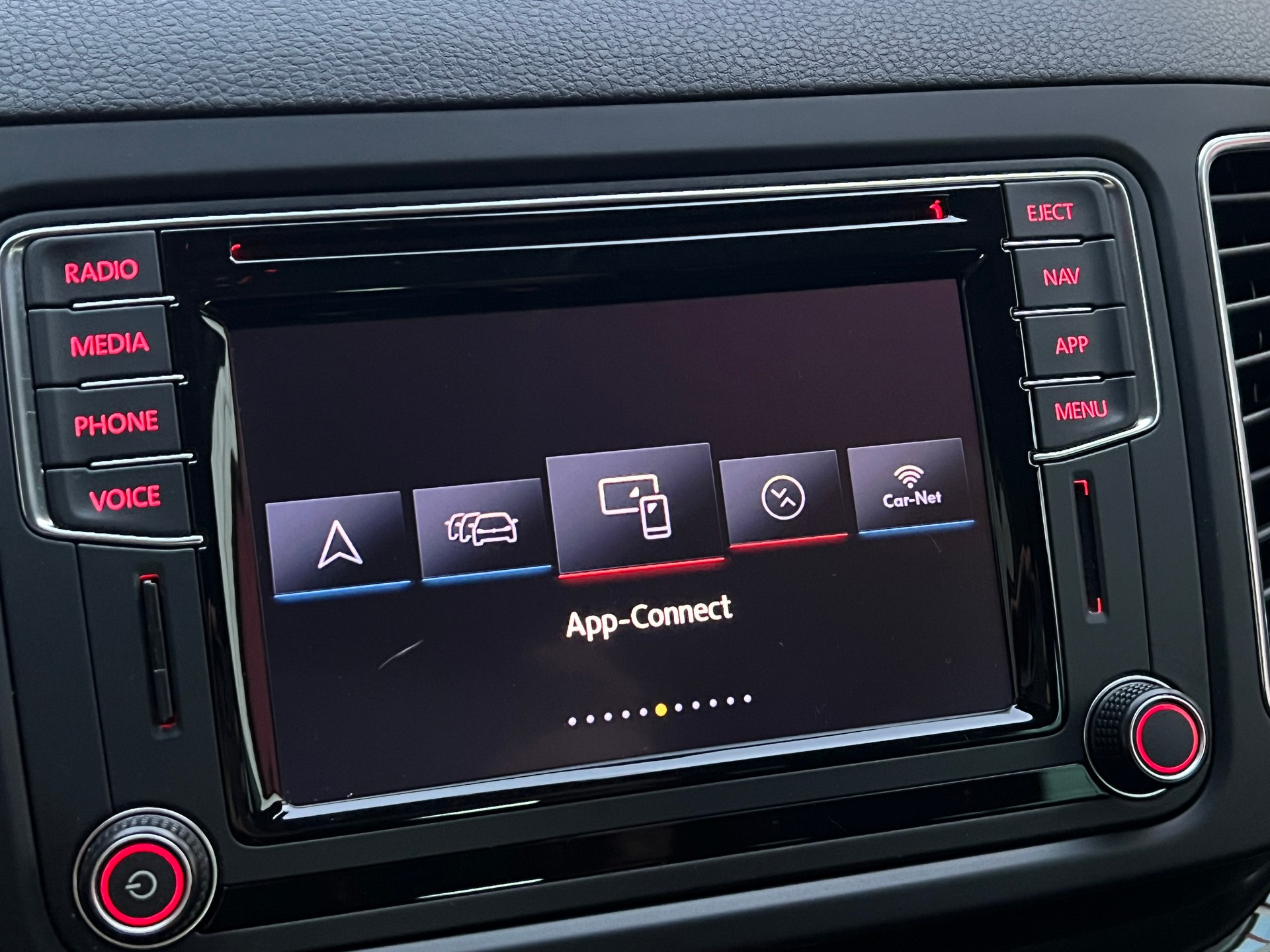 VW Sharan 2.0 TDI BMT Highline 4Motion DSG / AHK 2400KG-image-25