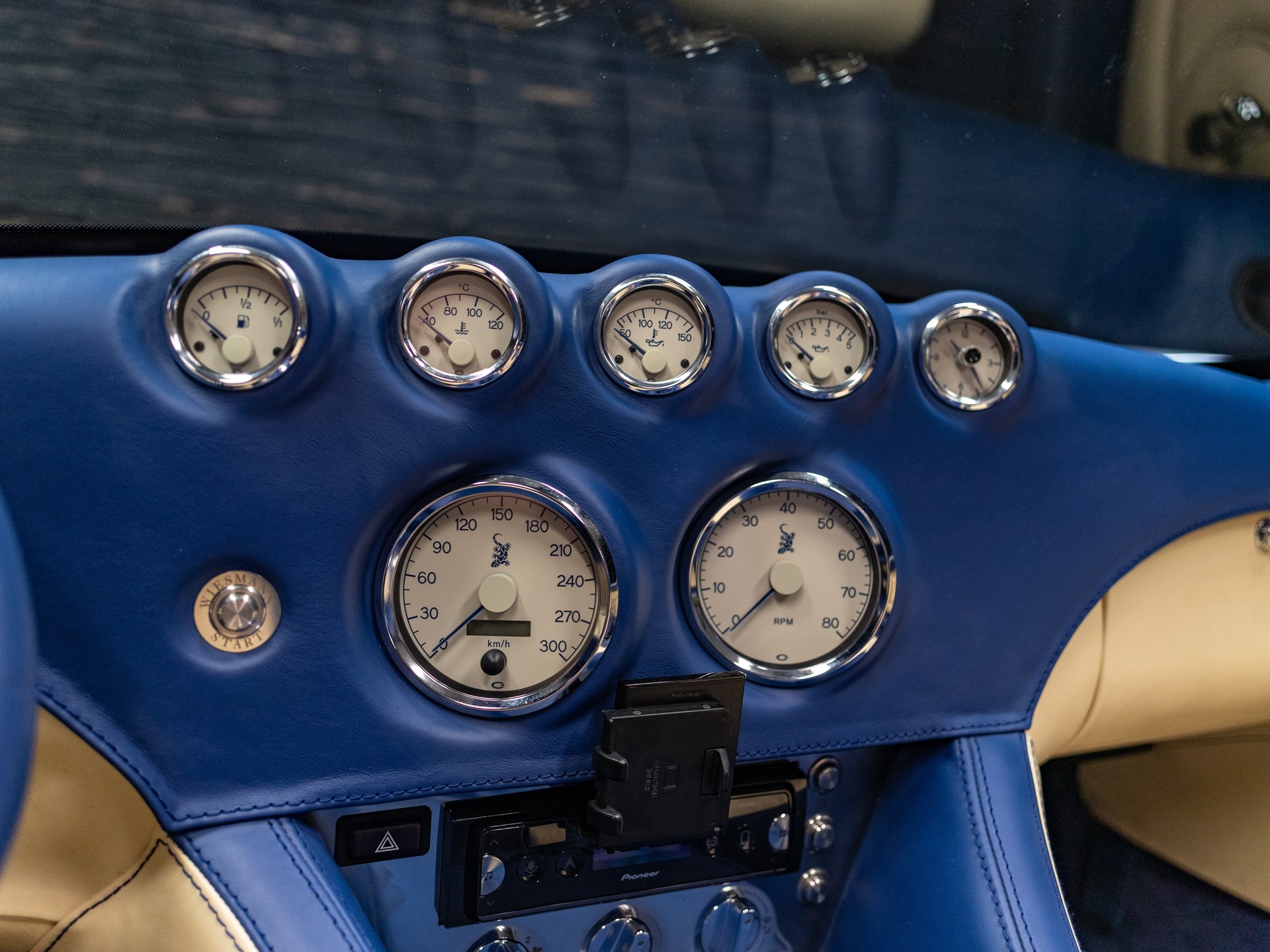 WIESMANN Roadster MF3-image-29