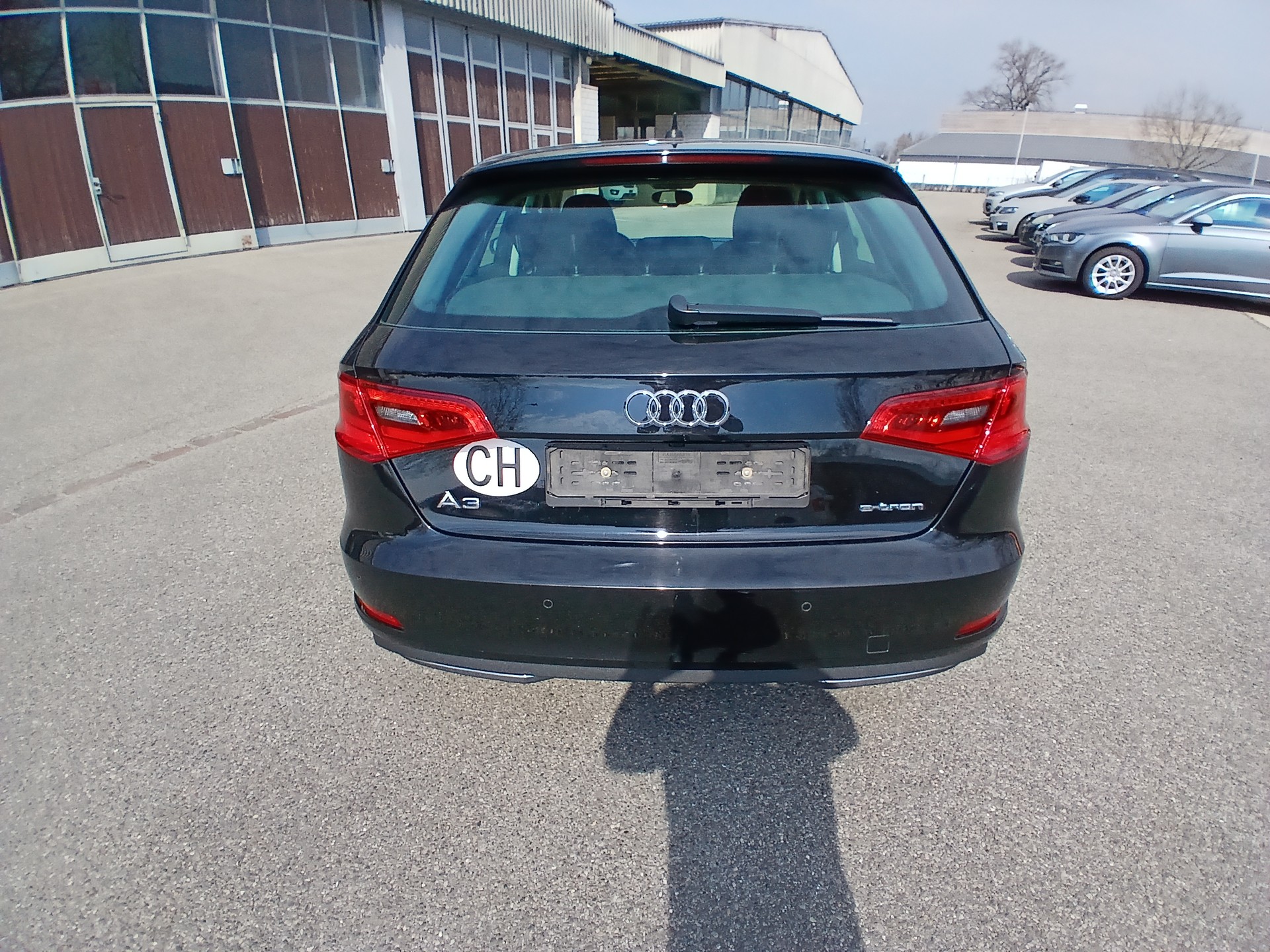 AUDI A3 Sportback 1.4 e-tron Ambition S-tronic-image-3