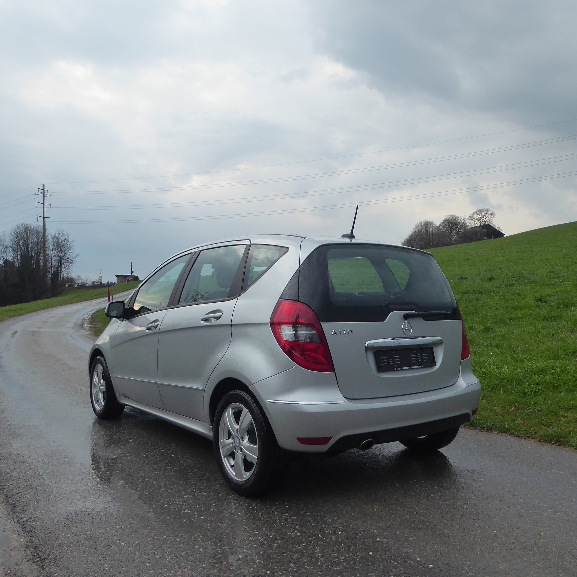 MERCEDES-BENZ A 170 Avantgarde-image-2