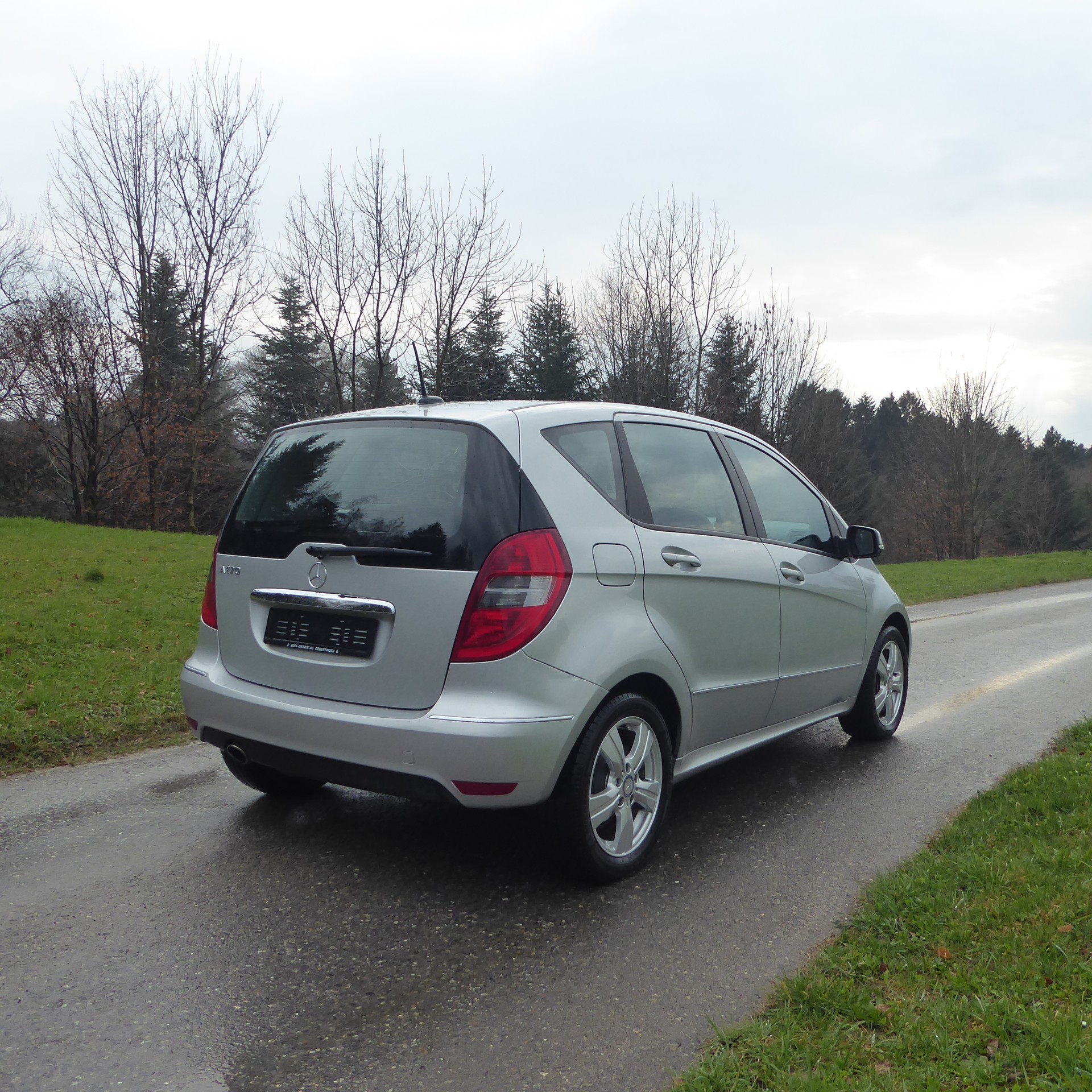 MERCEDES-BENZ A 170 Avantgarde-image-3