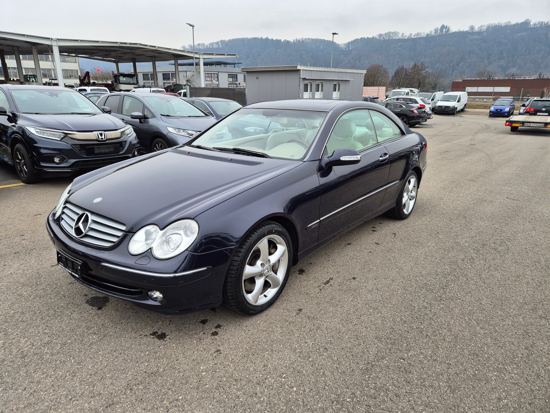 MERCEDES-BENZ CLK 500 Avantgarde Automatic-image-13