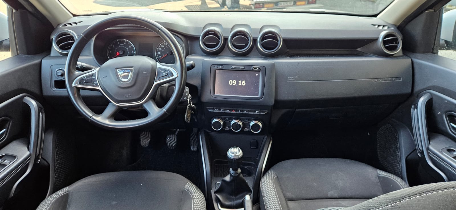 DACIA Duster TCe 125 Prestige 4x4-image-7
