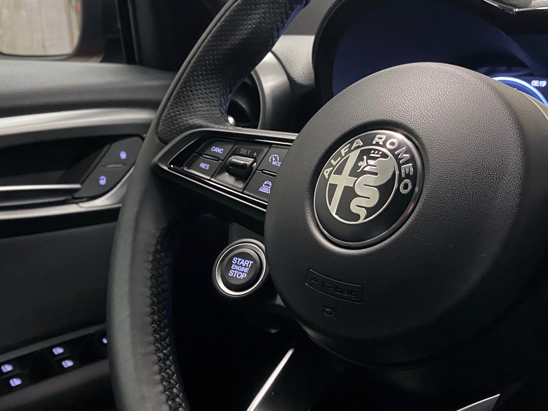 ALFA ROMEO Tonale*1.5 48V*MildHybrid*Swiss*Sprint Edition*-image-9