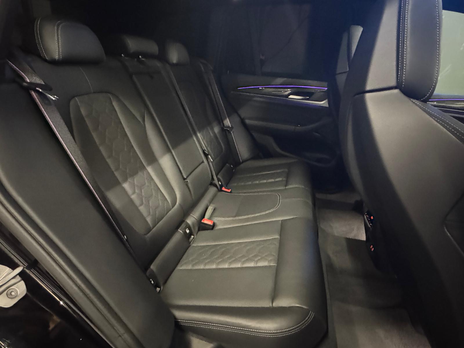 BMW X3 xDrive M Competition Steptronic-image-15
