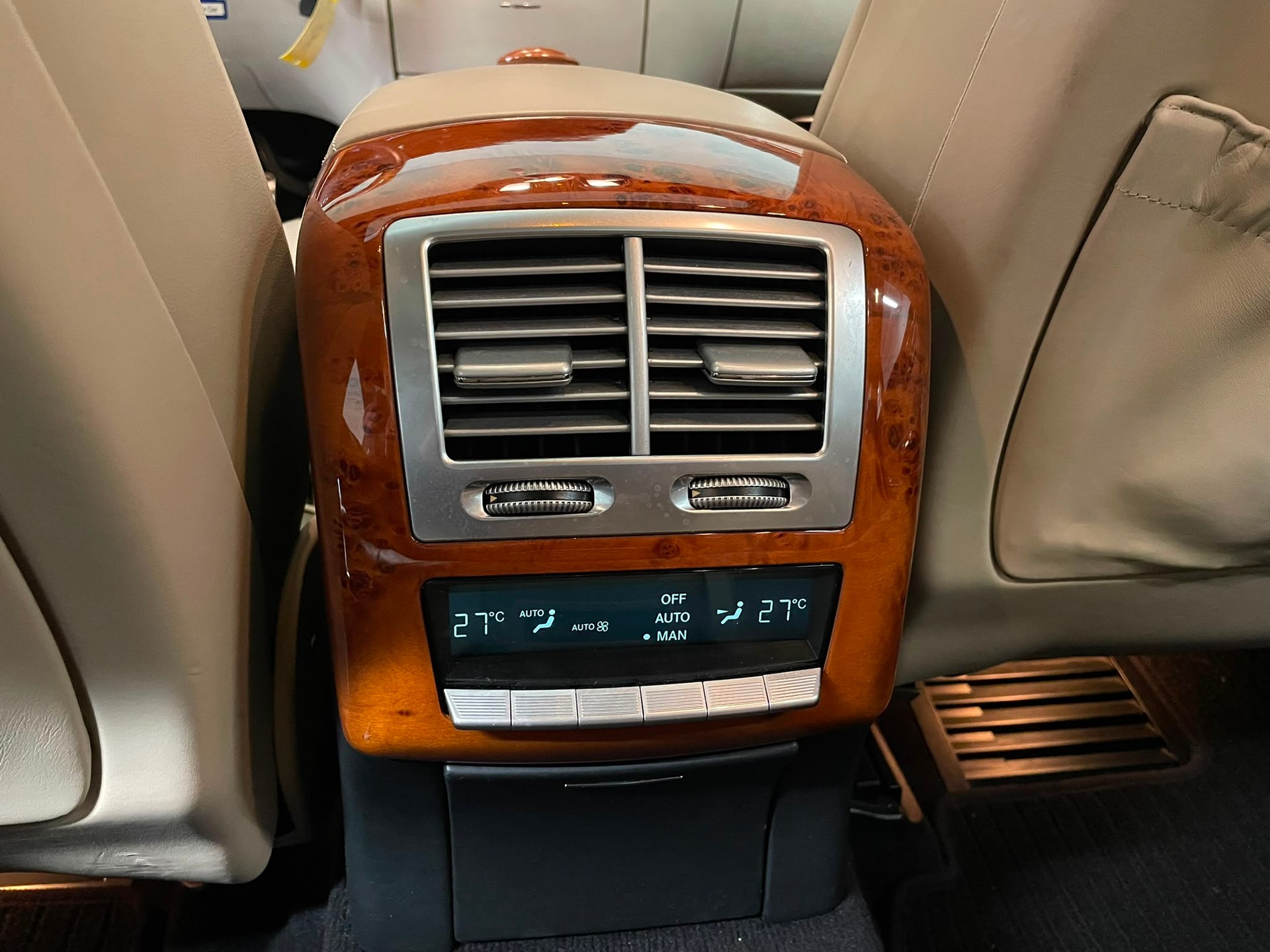 MERCEDES-BENZ S 600 L Automatic // MFK NEU, GARANTIE-image-11