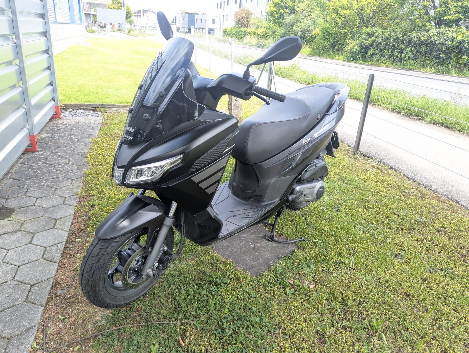 APRILIA SXR 50 (45kM/h)-image-1