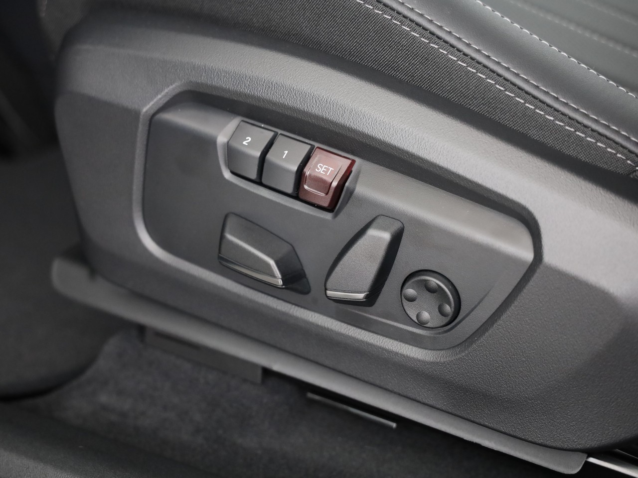 MINI Countryman SE ALL 4-image-12
