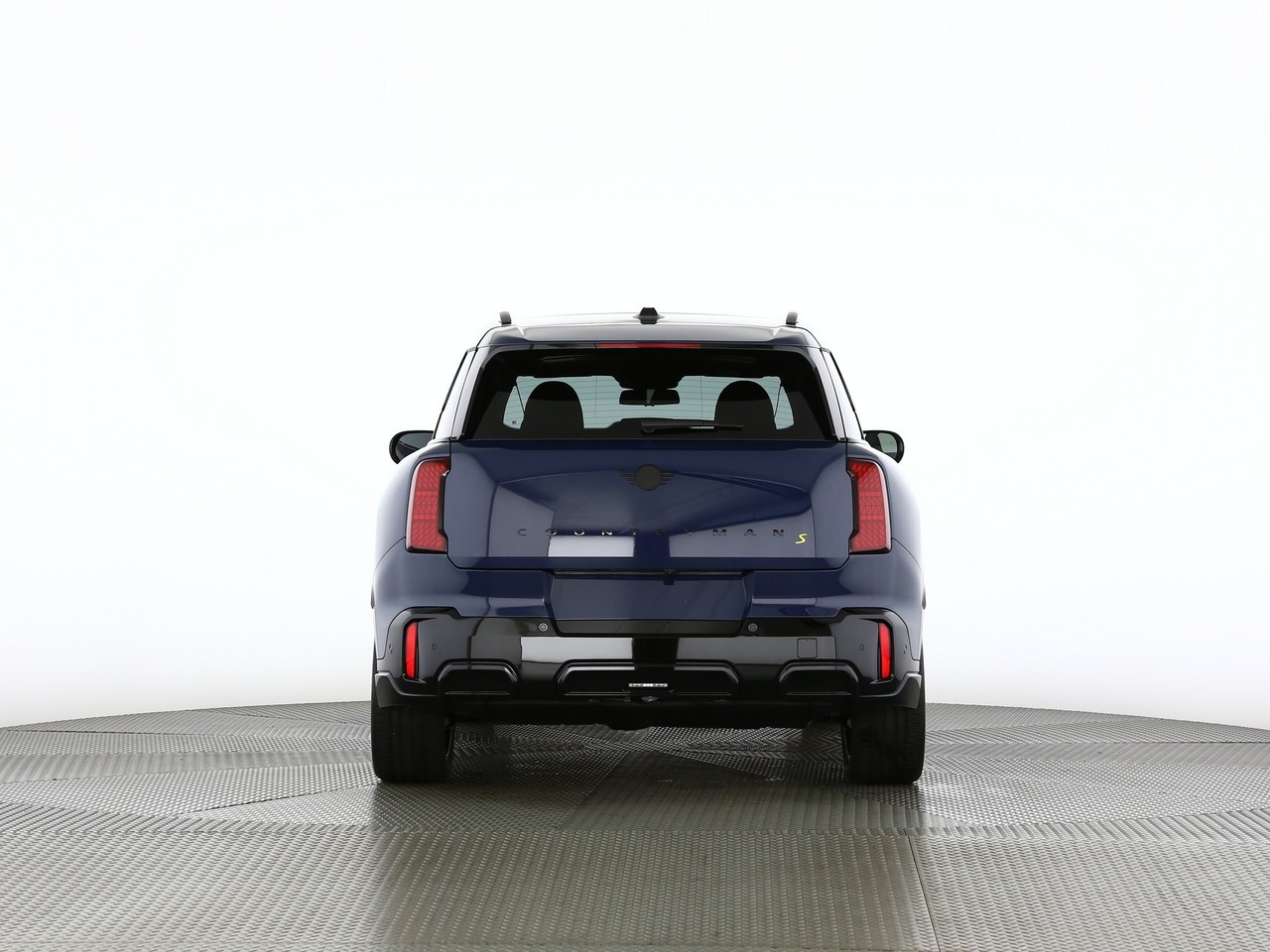 MINI Countryman SE ALL 4-showroom-element-3