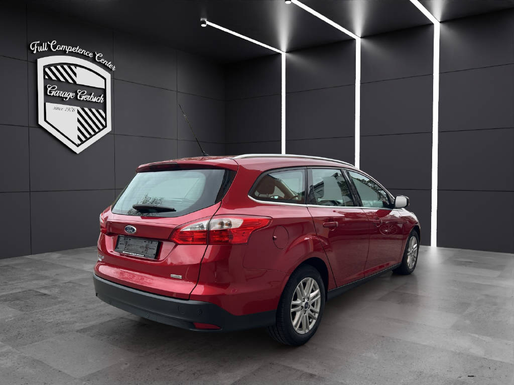 FORD Focus Station Wagon 1.0i EcoB 125 Titanium-showroom-element-3