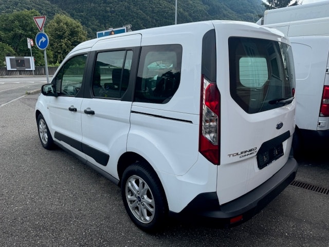 FORD Grand Tourneo Connect 1.5 EcoBlue Trend-image-1