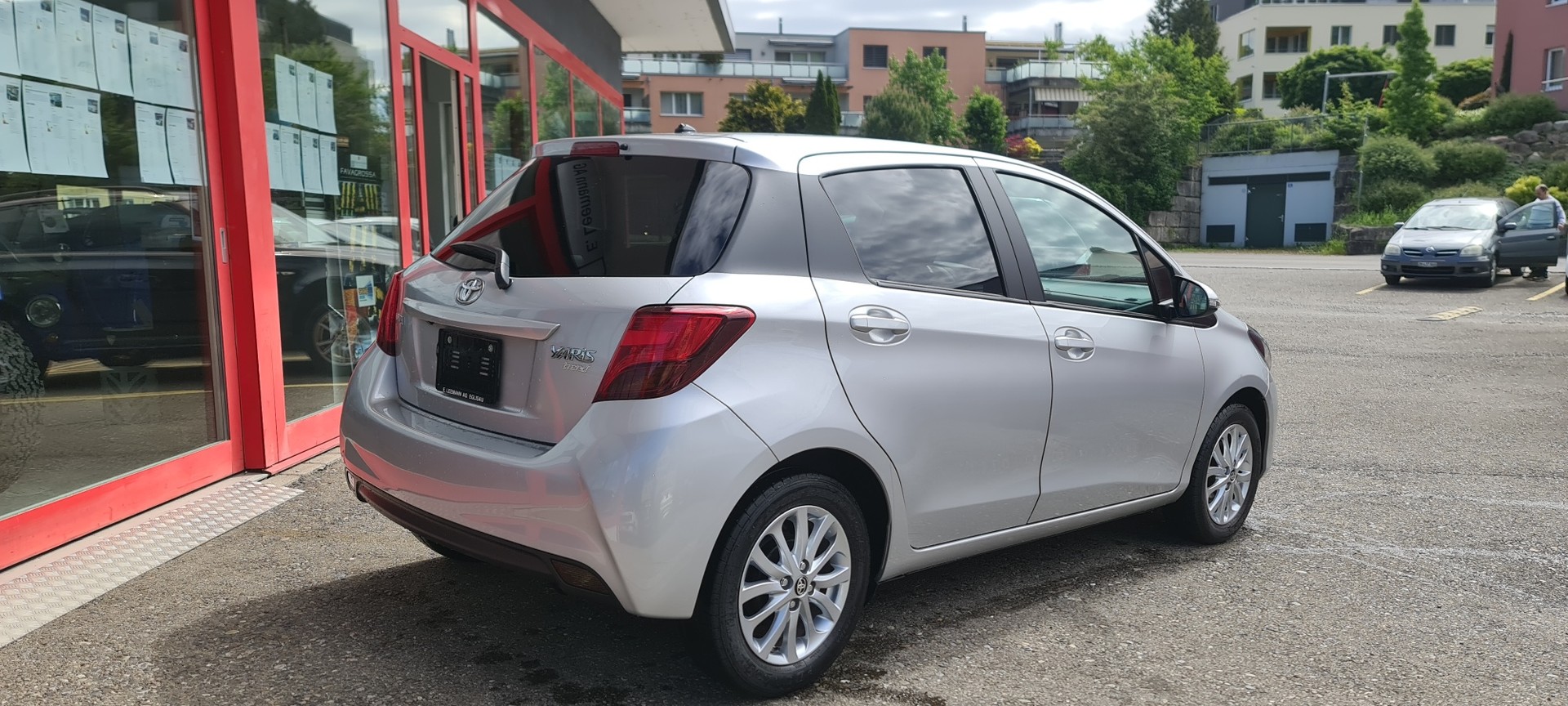 TOYOTA Yaris 1.33 Sol Premium Multidrive S-showroom-element-2