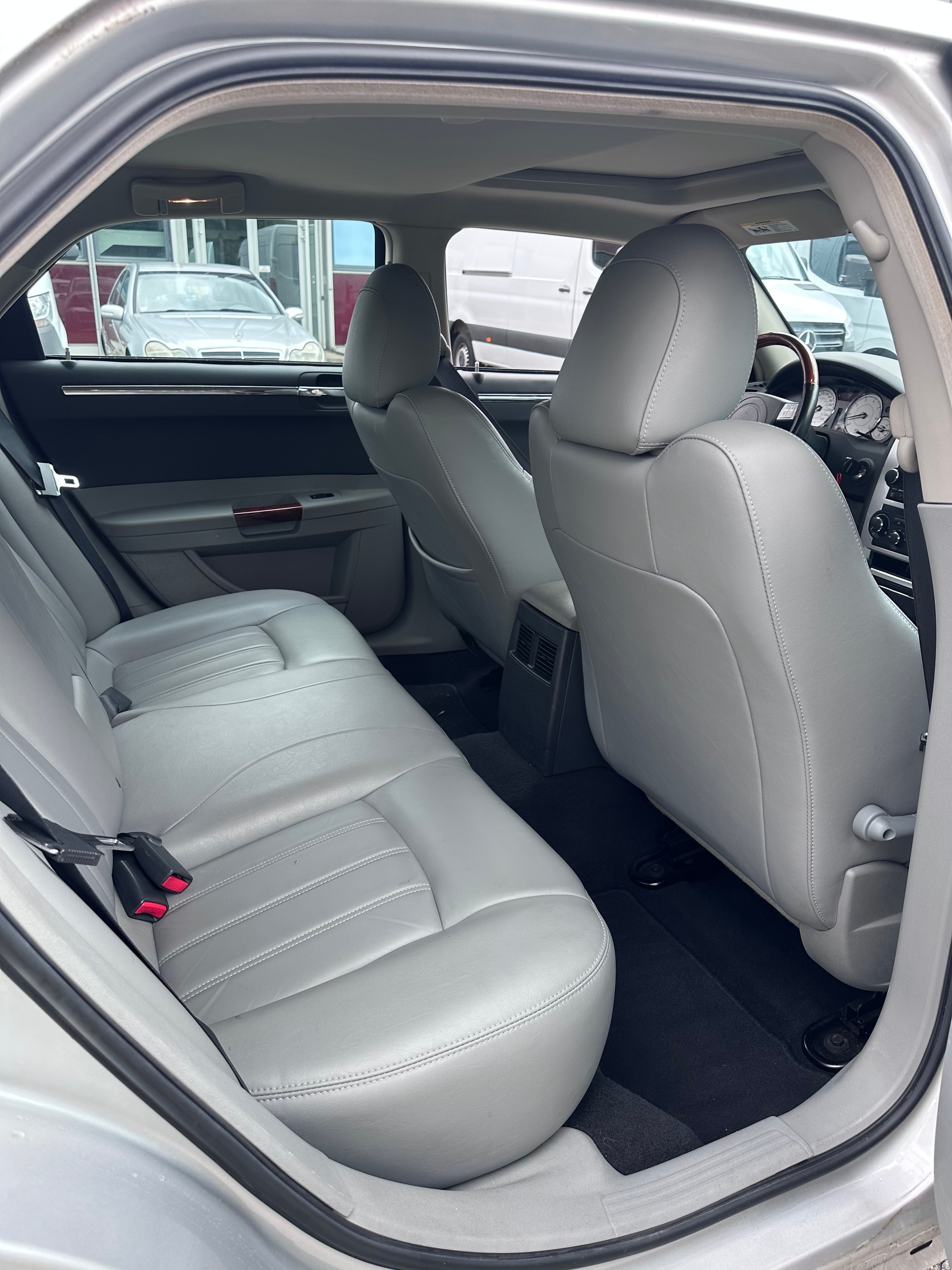 CHRYSLER 300C T 3.5 V6 AWD-image-6