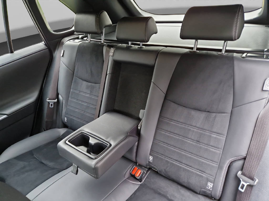TOYOTA RAV-4 2.5 Plug-In-Hybrid GR Spo 45736/000-image-12