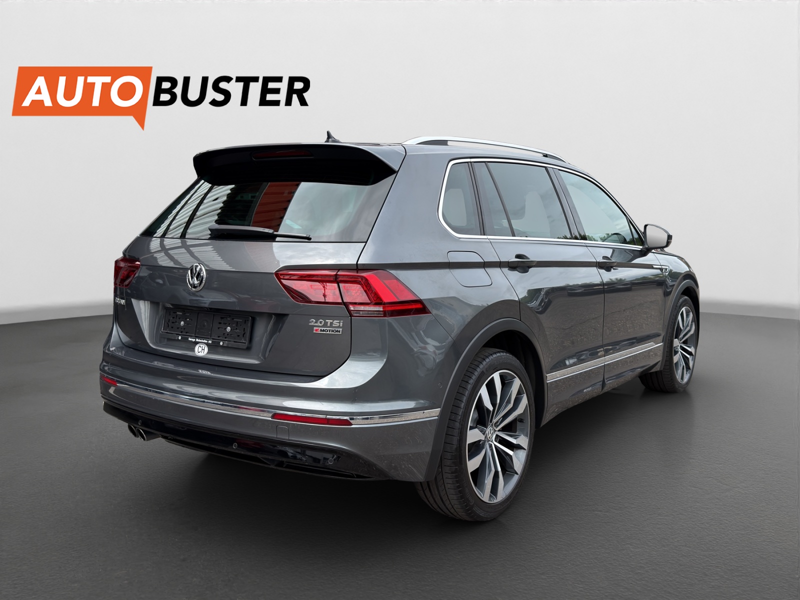 VW Tiguan 2.0TSI Highline 4Motion DSG-image-4
