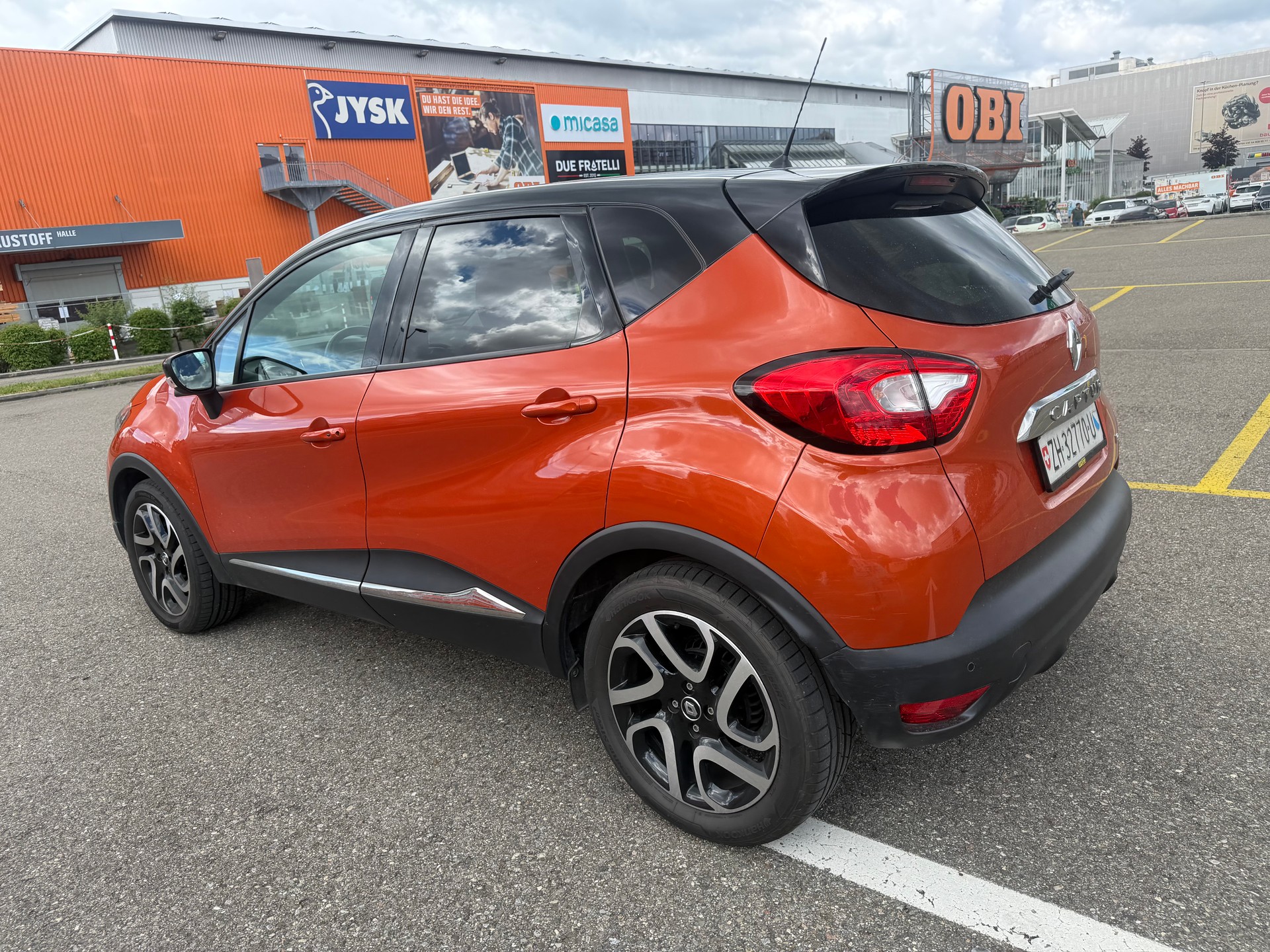 RENAULT Captur 1.2 T 16V Privilège EDC-image-6