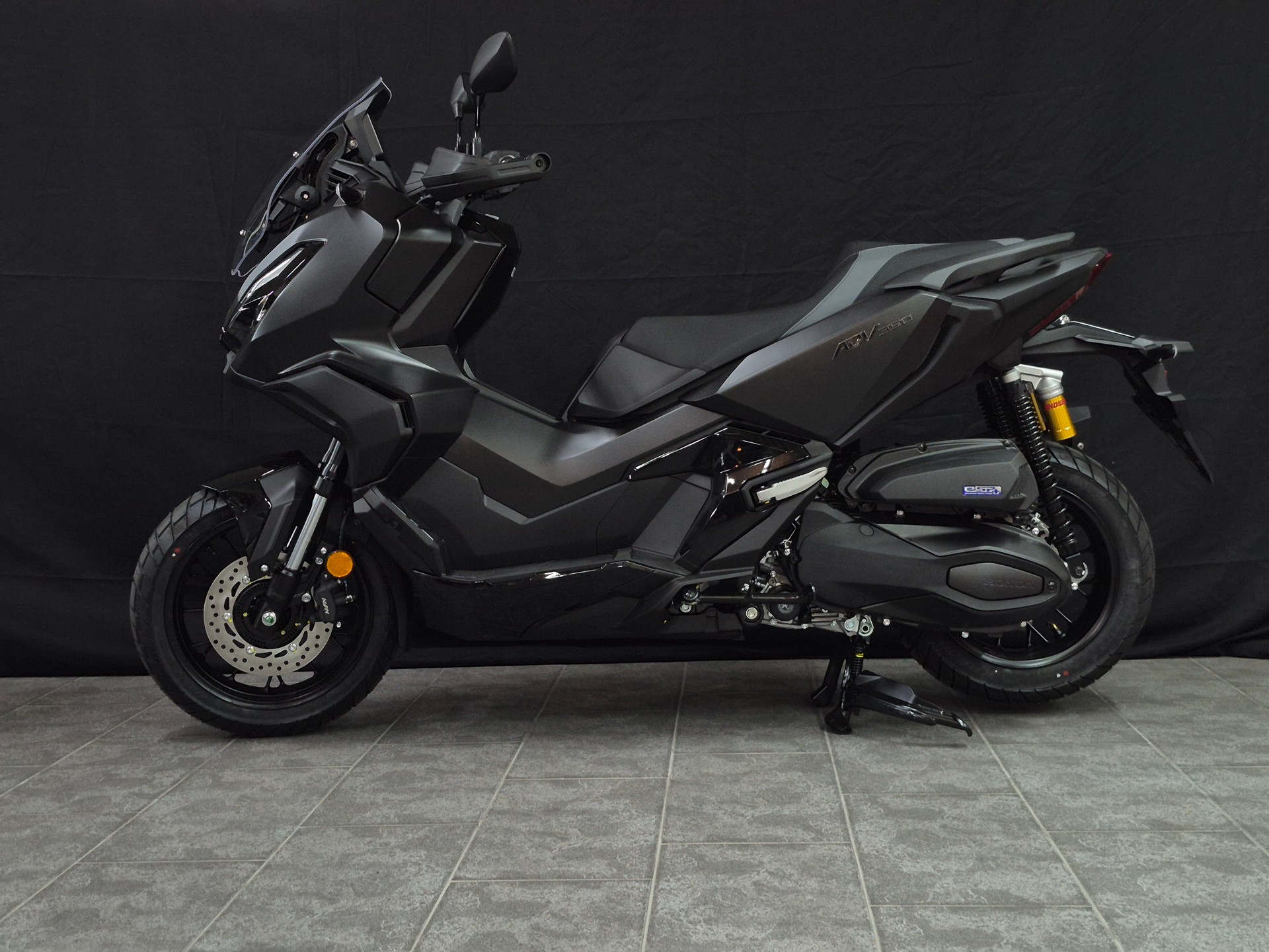 HONDA ADV 350-image-15