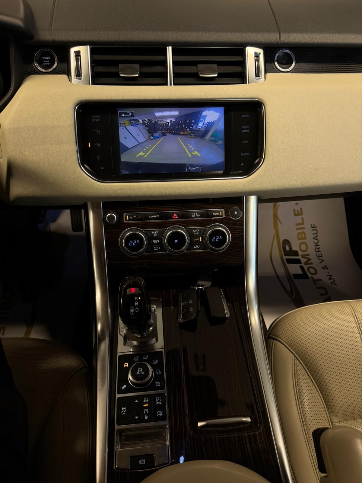 LAND ROVER Range Rover Sport 3.0 SDV6 SE Automatic-image-11