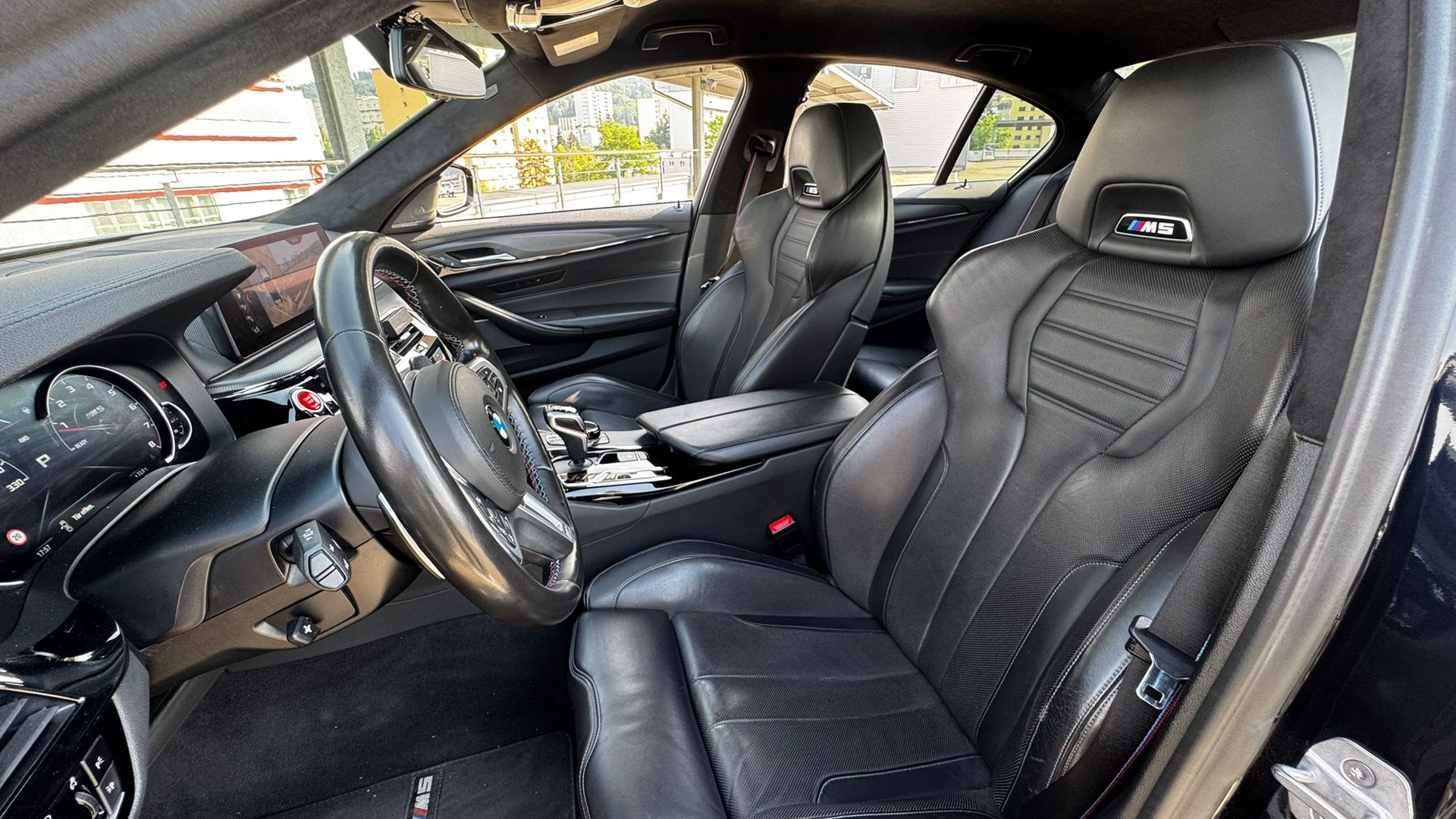 BMW Competition xDrive-image-11