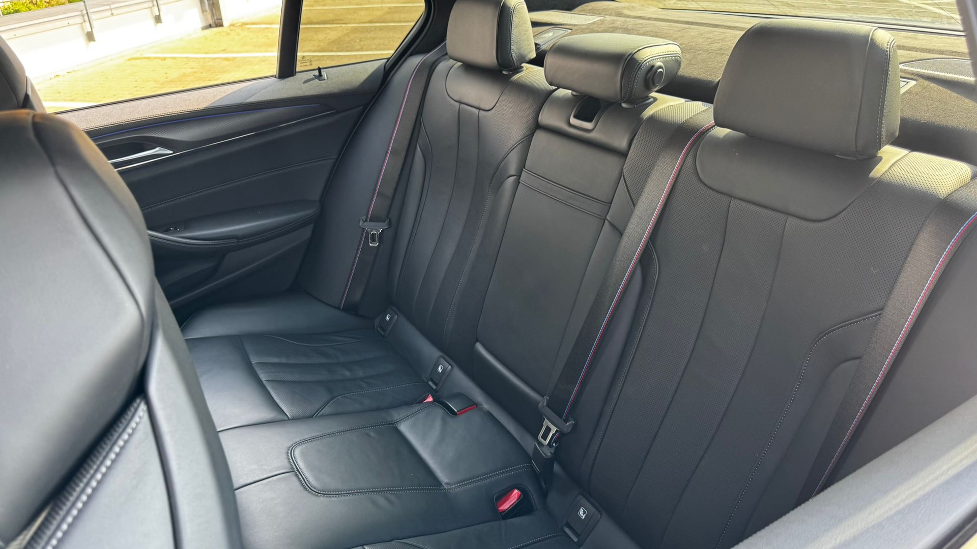 BMW Competition xDrive-image-12