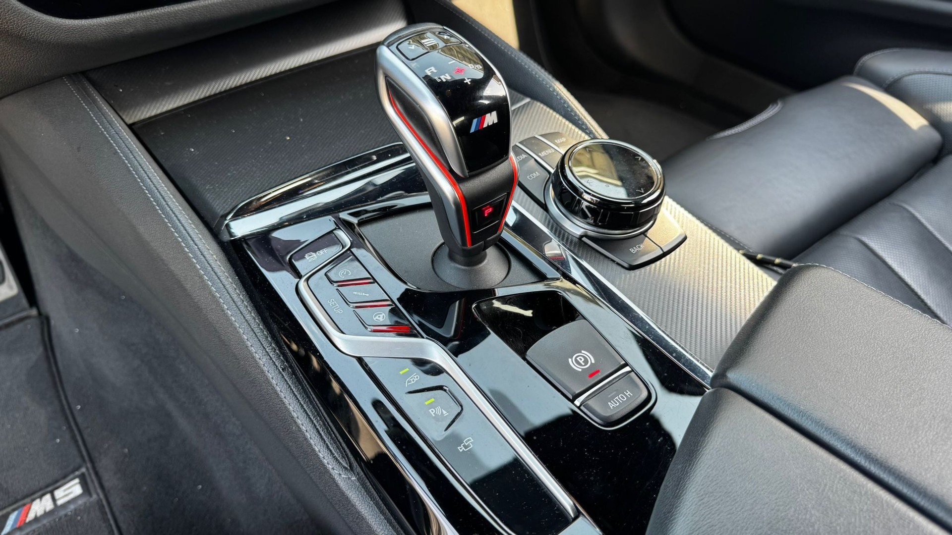 BMW Competition xDrive-image-13