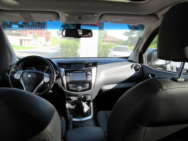 NISSAN Navara 2.3 dCi Double Cab Tekna-image-10