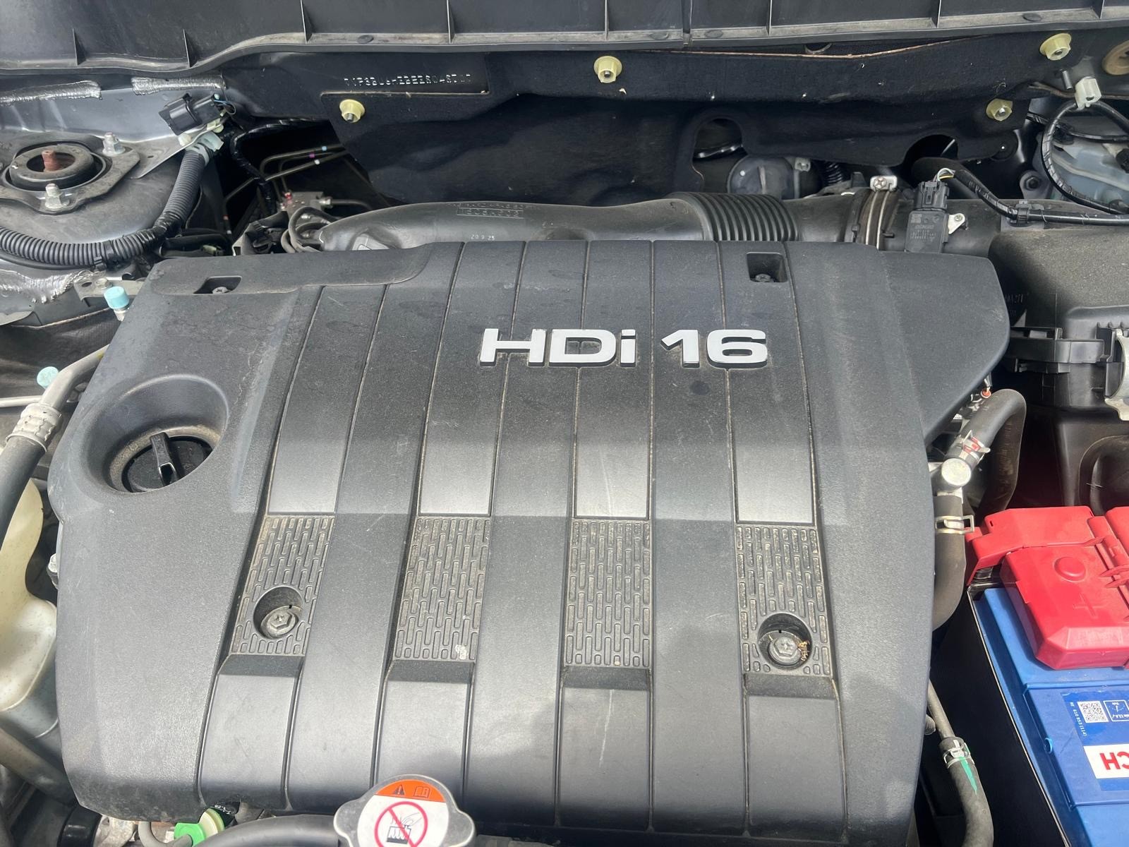 PEUGEOT 4008 1.8 HDi Allure 4WD-image-25