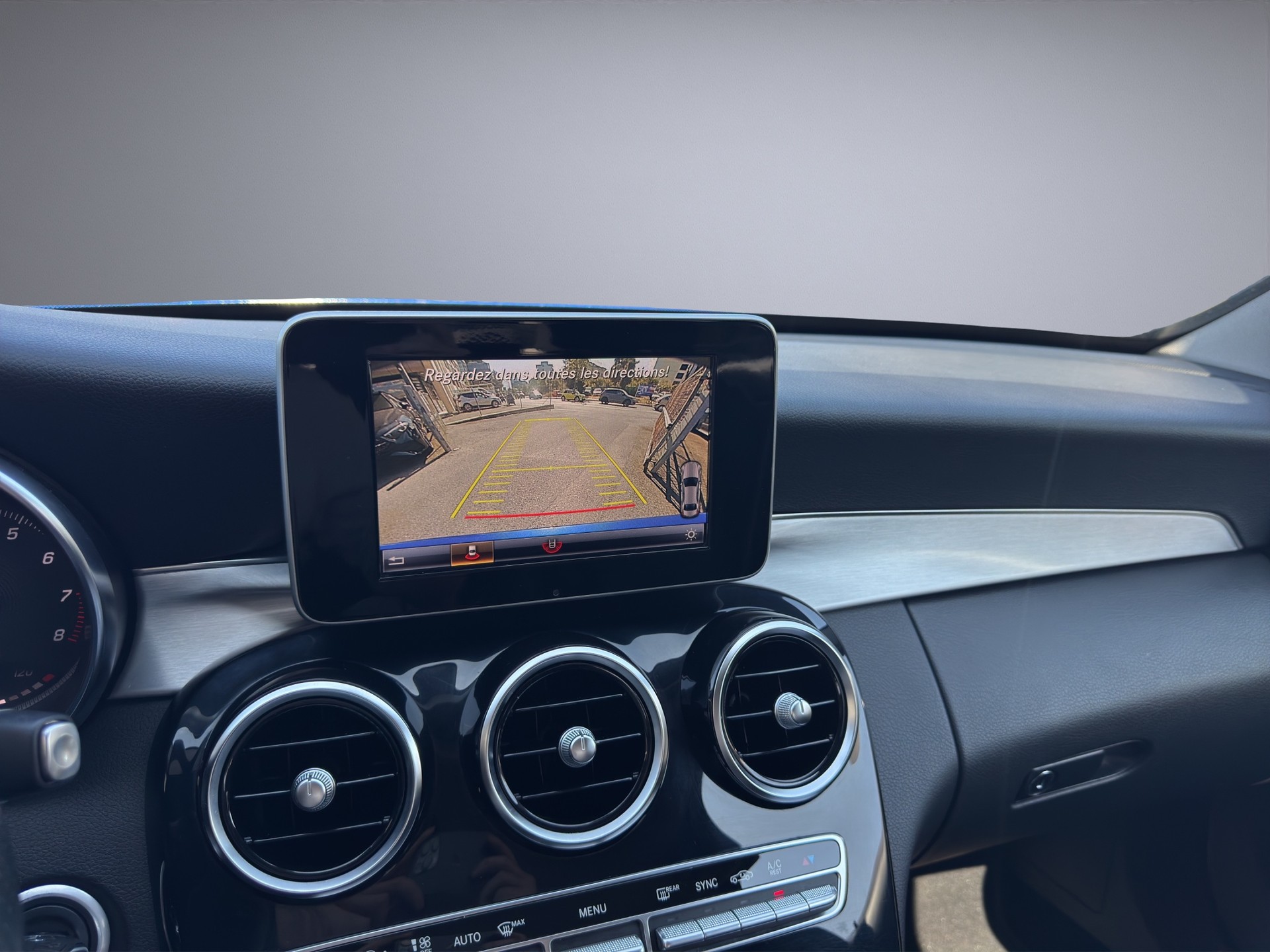 MERCEDES-BENZ C 180 Avantgarde 9G-Tronic-image-13