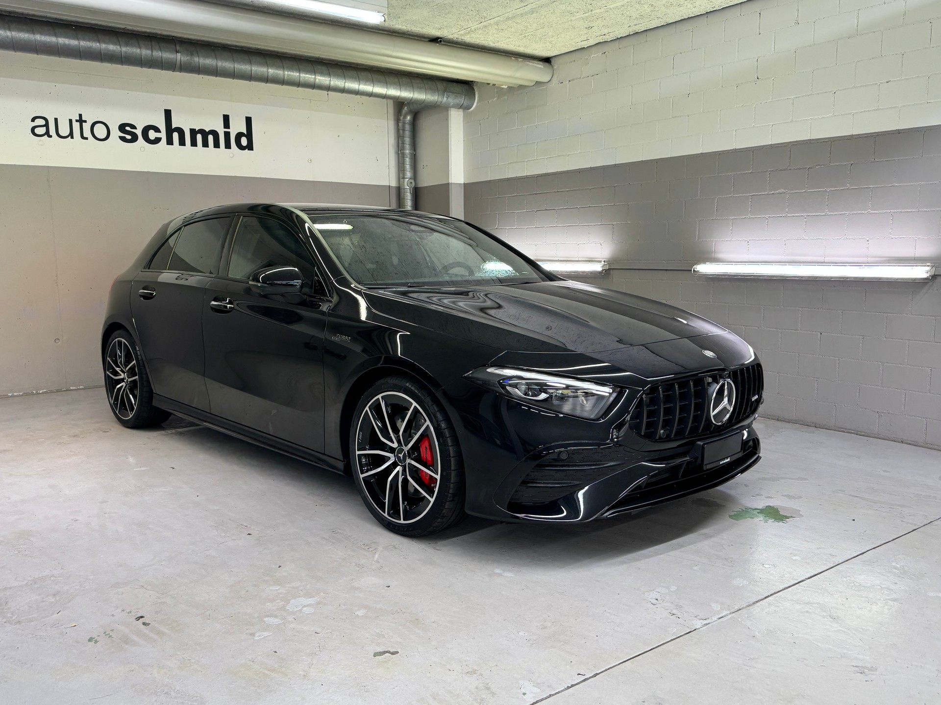 MERCEDES-BENZ A AMG 35 4Matic 8G-DCT