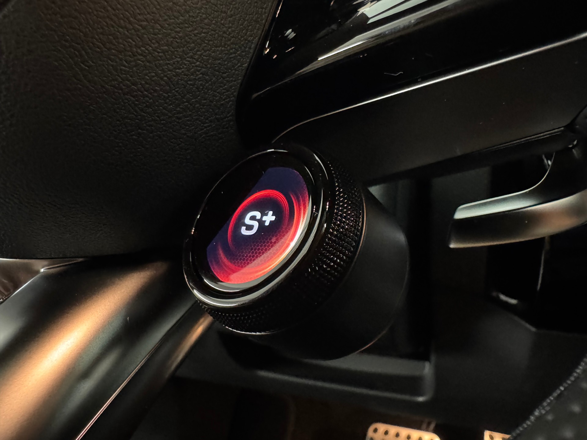 MERCEDES-BENZ A AMG 35 4Matic 8G-DCT-image-14