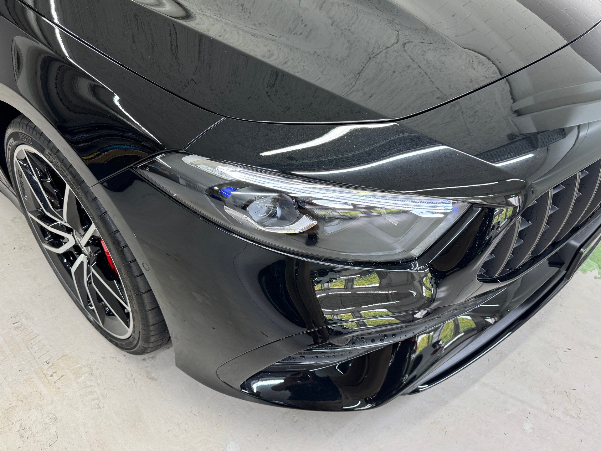 MERCEDES-BENZ A AMG 35 4Matic 8G-DCT-image-7