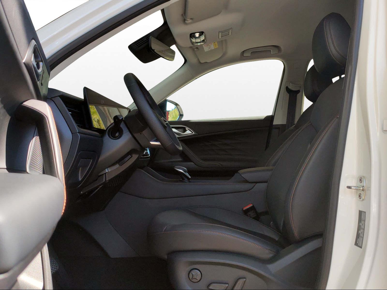 MG HS 1.5 Hybrid Luxury-image-7
