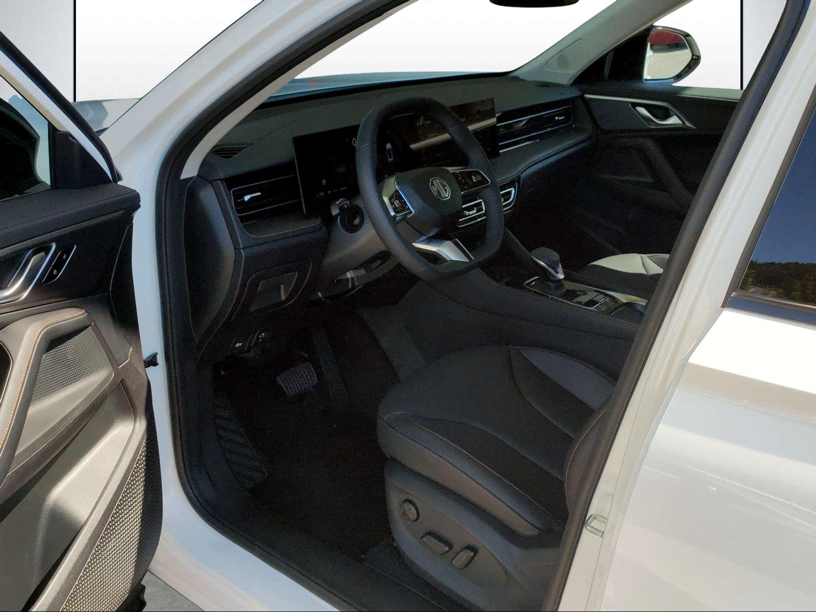 MG HS 1.5 Hybrid Luxury-image-5