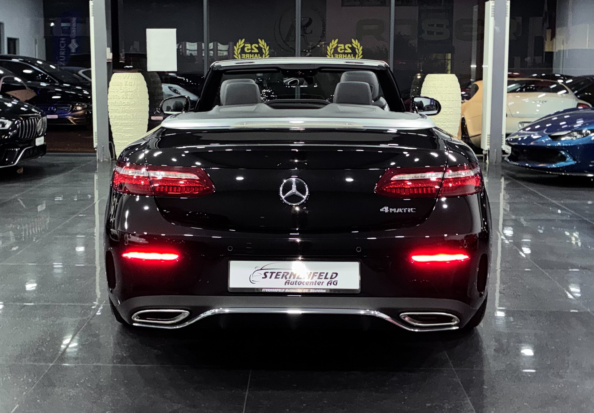 MERCEDES-BENZ E 200 Cabriolet AMG Line 4 Matic 9G-Tronic-image-7