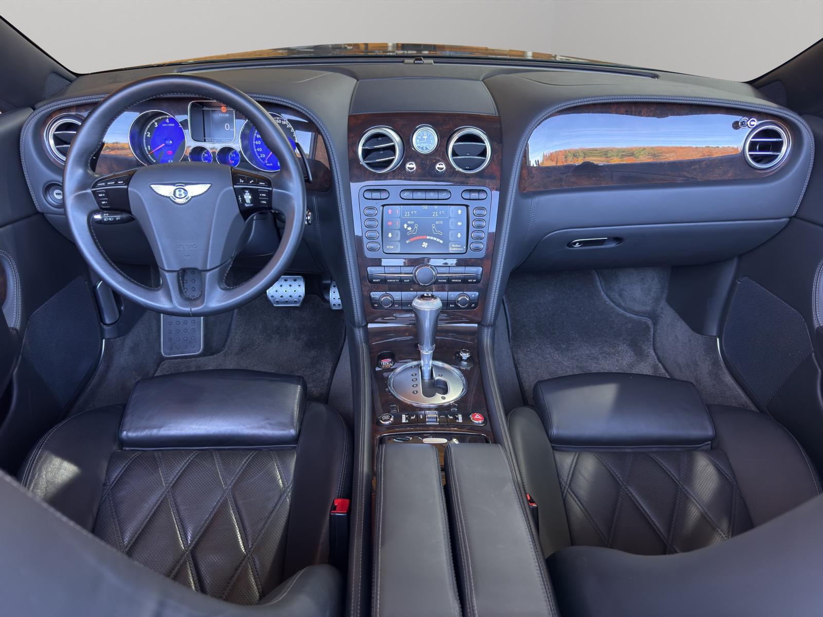 BENTLEY Continental GTC 6.0-image-14