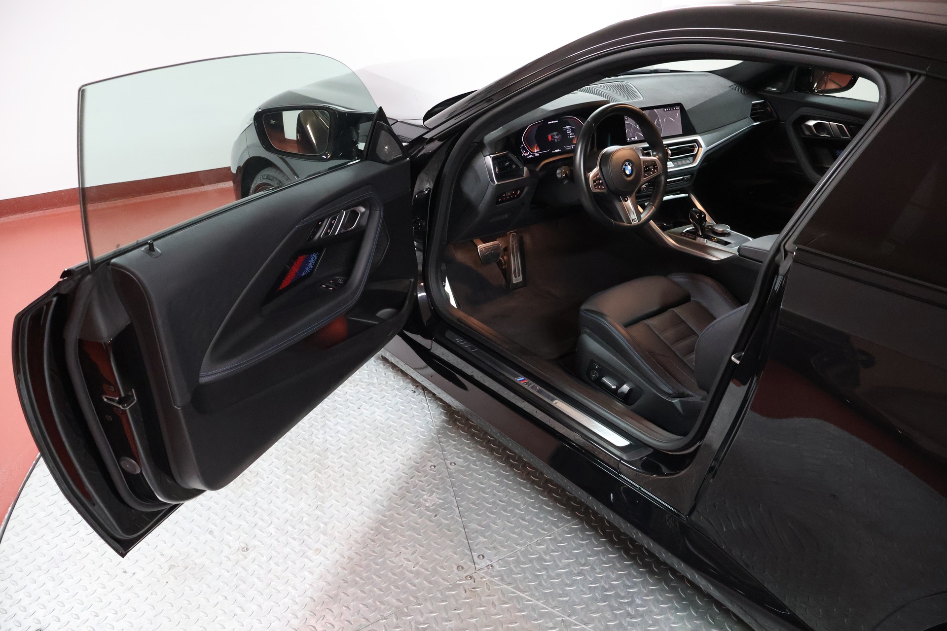BMW M240i xDrive Steptronic-image-4