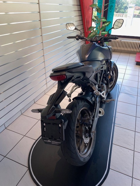 HONDA CB 125 R-image-1
